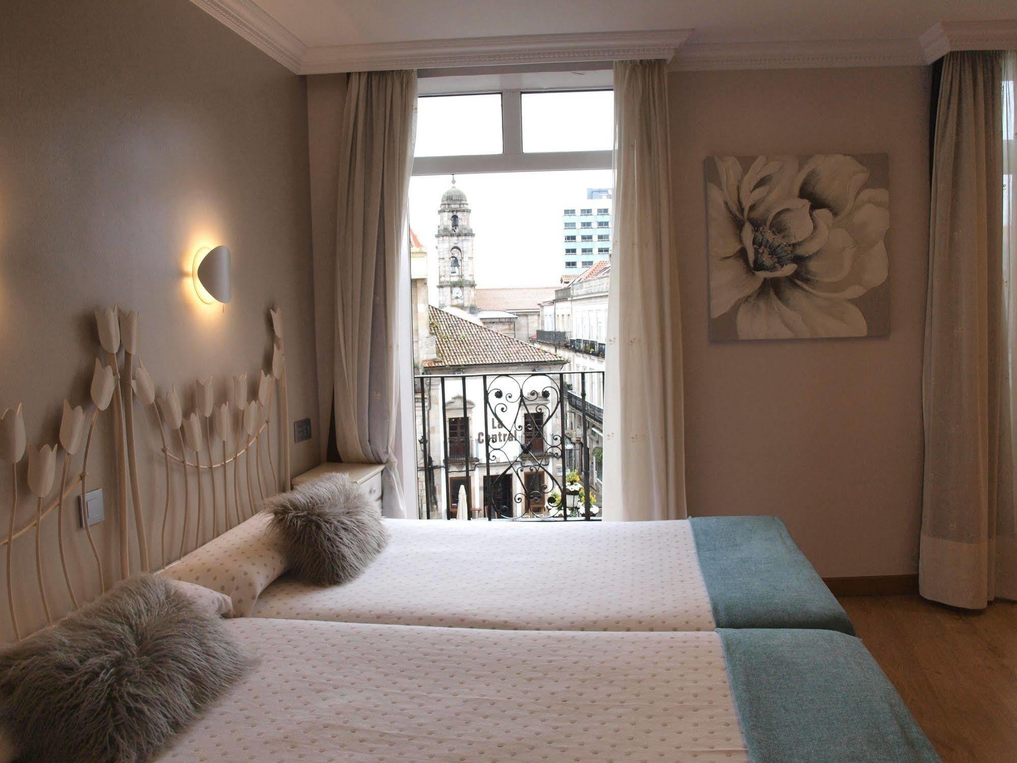 Hotel Alda Puerta Del Sol Vigo Eksteriør bilde